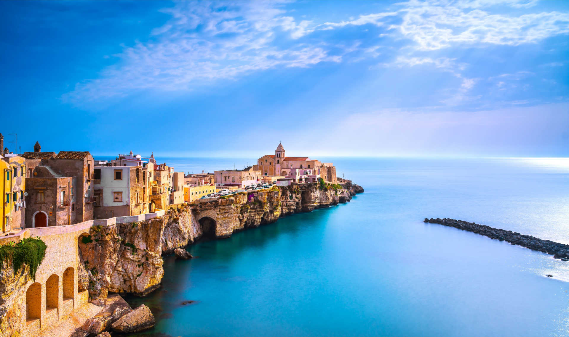 centro storico di Vieste vista mare