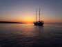 escursione barca al tramonto Vieste caicco Norita Gargano Puglia Italy