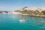 escursione in barca Galatea a Vieste nel Gargano panorama centro storico
